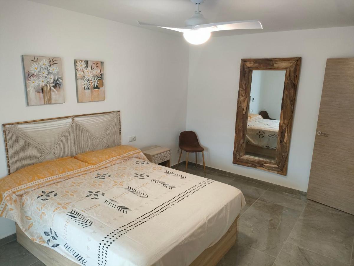 Casa Rural Con Piscina Climatizada Y Barbacoa A 10 Km De Alicante Y Playas, 3000 M2 De Terreno Elche Exterior photo