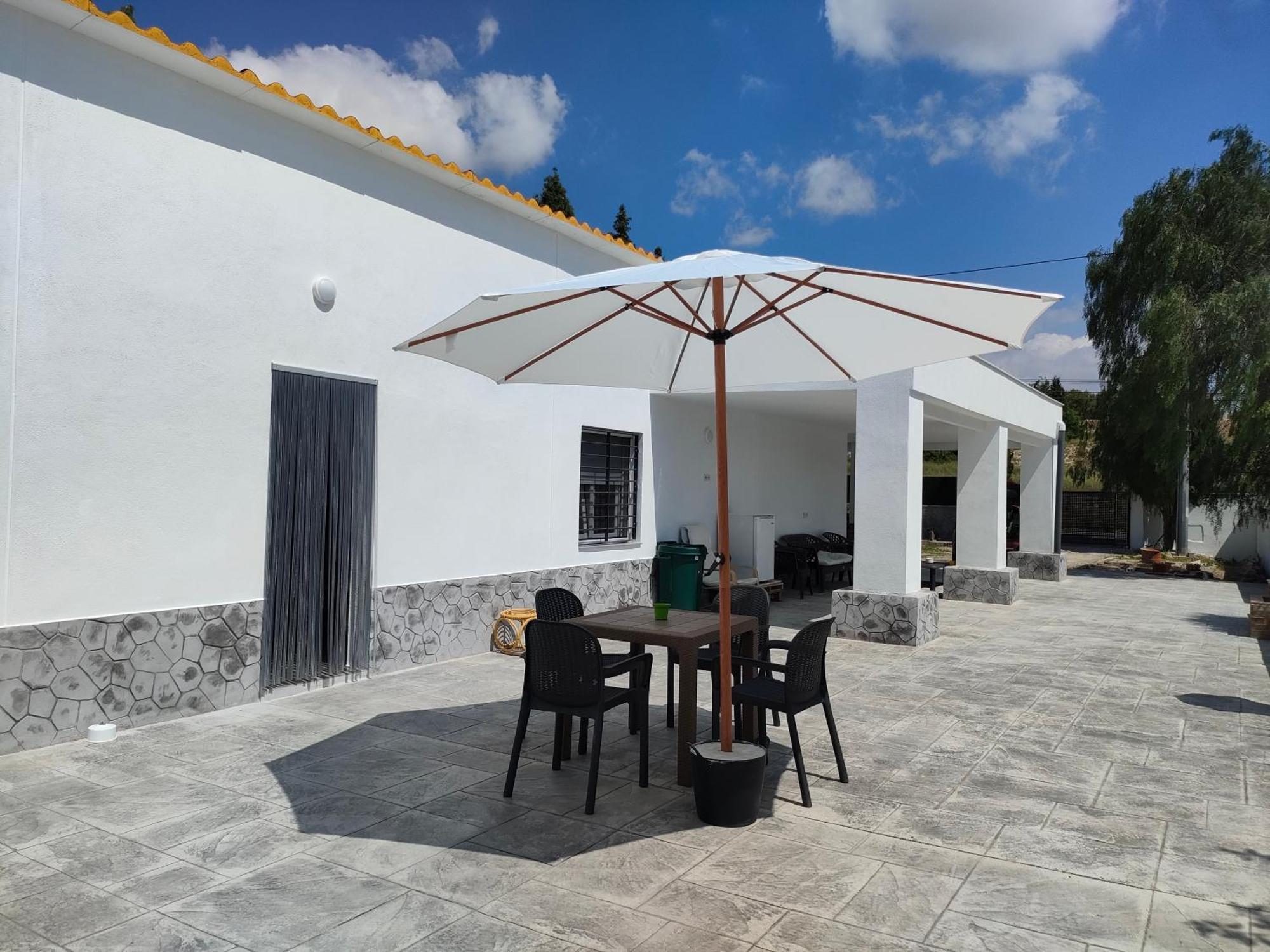 Casa Rural Con Piscina Climatizada Y Barbacoa A 10 Km De Alicante Y Playas, 3000 M2 De Terreno Elche Exterior photo